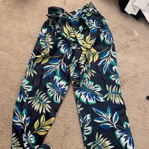 Zara wide leg floral pants size small